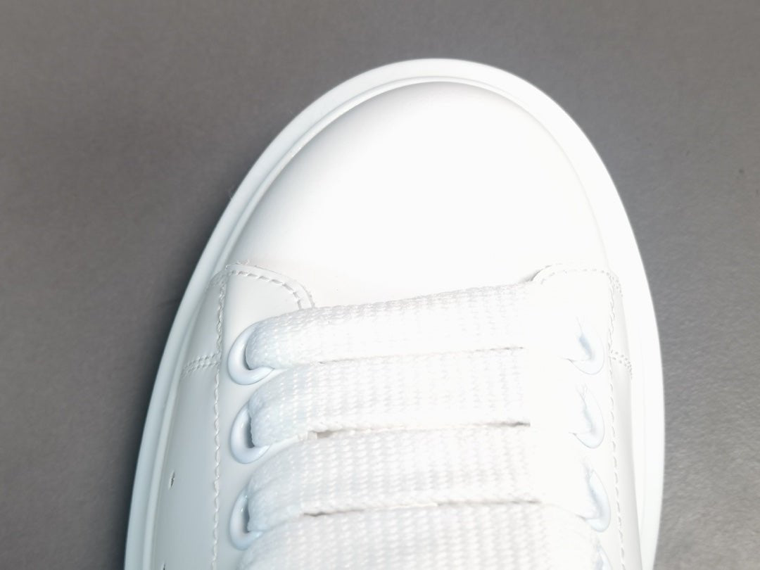 ALEXANDER MCQUEEN SNEAKERS x WHITE VANILLA - Sin Sity Reps