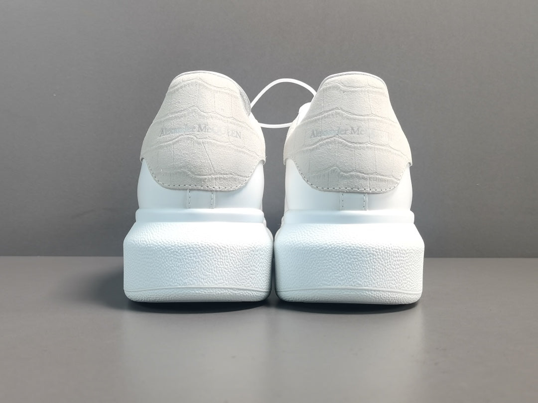 ALEXANDER MCQUEEN SNEAKERS x WHITE VANILLA - Sin Sity Reps