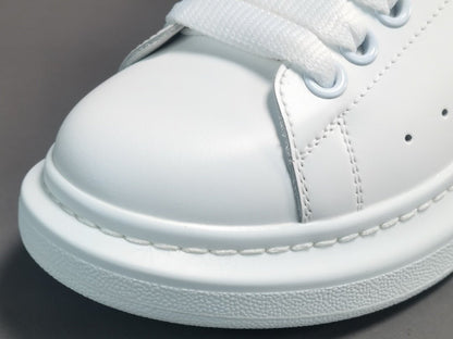 ALEXANDER MCQUEEN SNEAKERS x WHITE VANILLA - Sin Sity Reps