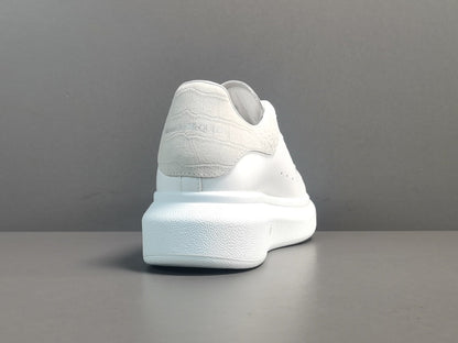 ALEXANDER MCQUEEN SNEAKERS x WHITE VANILLA - Sin Sity Reps