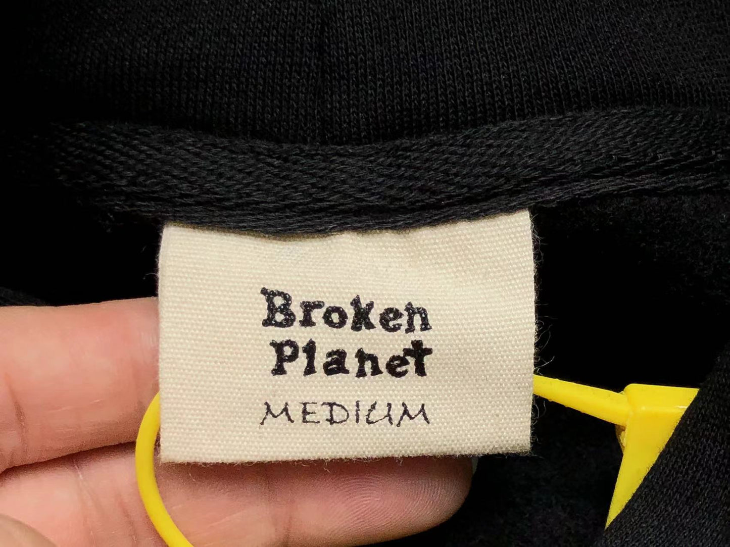 BROKEN PLANET HEARTS ARE MADE TO BE BROKEN HOODIE BLACK - Sin Sity Reps