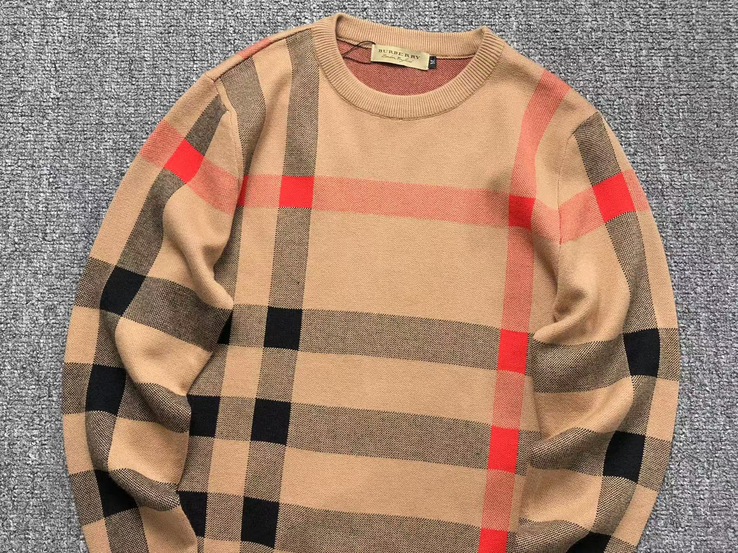 BURBERRY CHECKERED PRINT SWEATER BEIGE - Sin Sity Reps