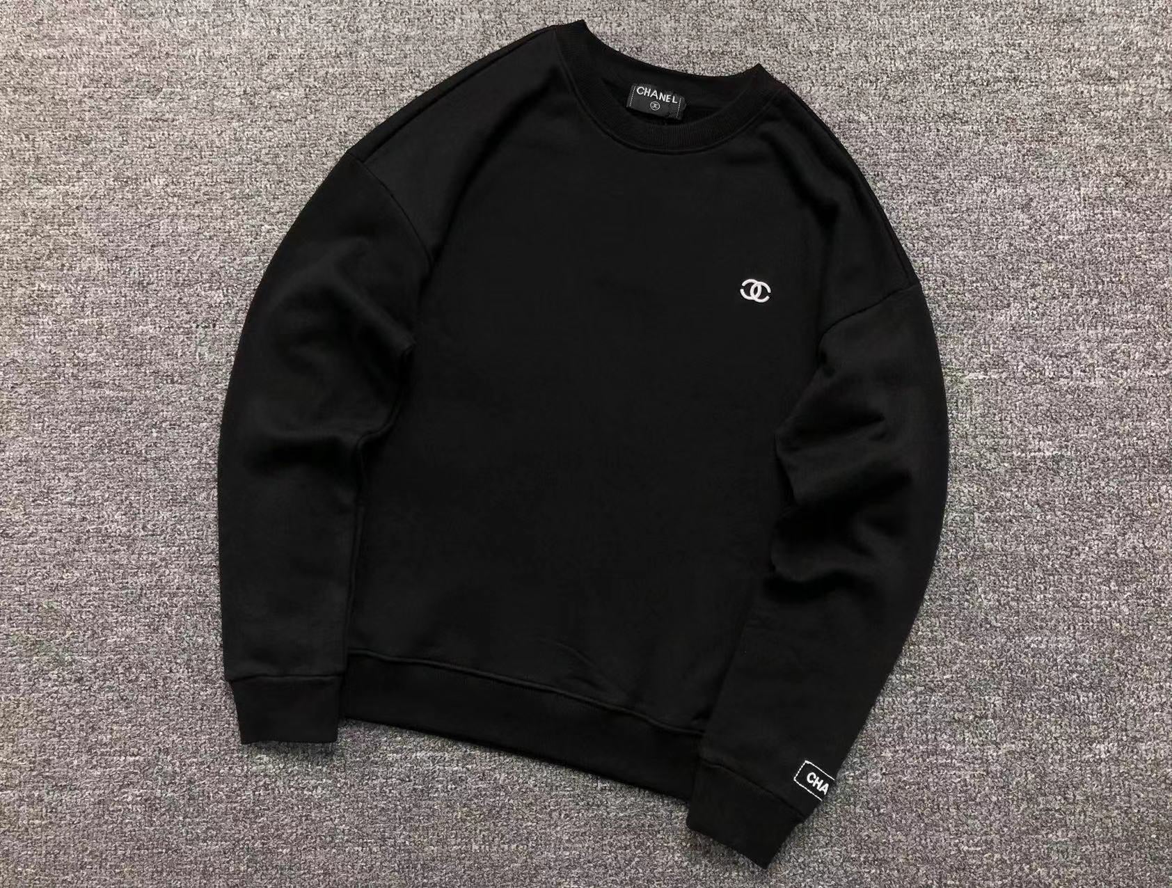 CHANEL CC LOGO SWEATSHIRT BLACK - Sin Sity Reps