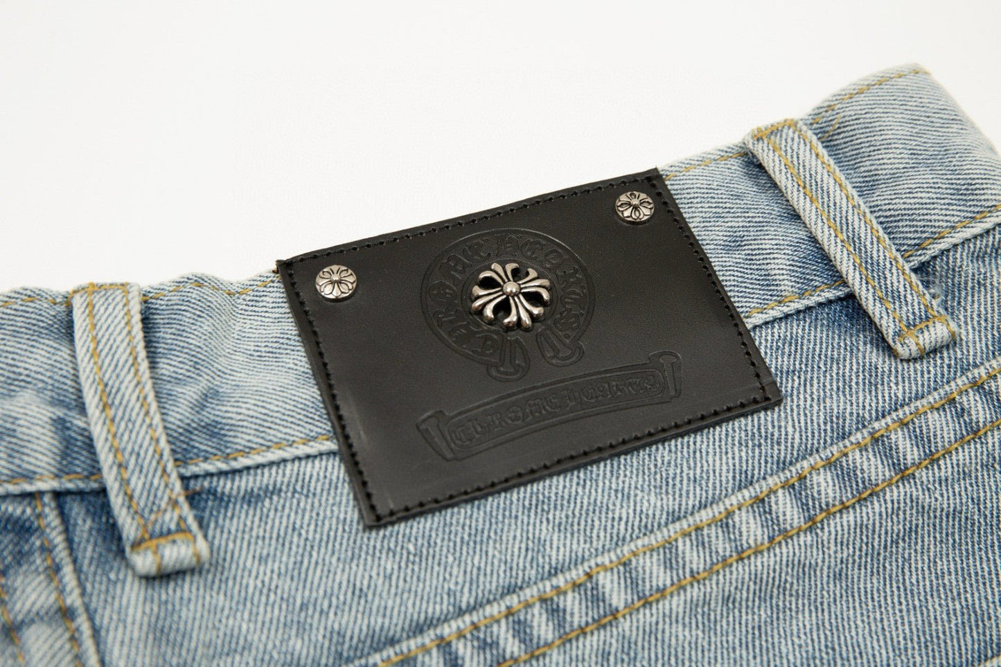 CHROME HEARTS CROSS PATCH JEANS VINTAGE BLUE - Sin Sity Reps