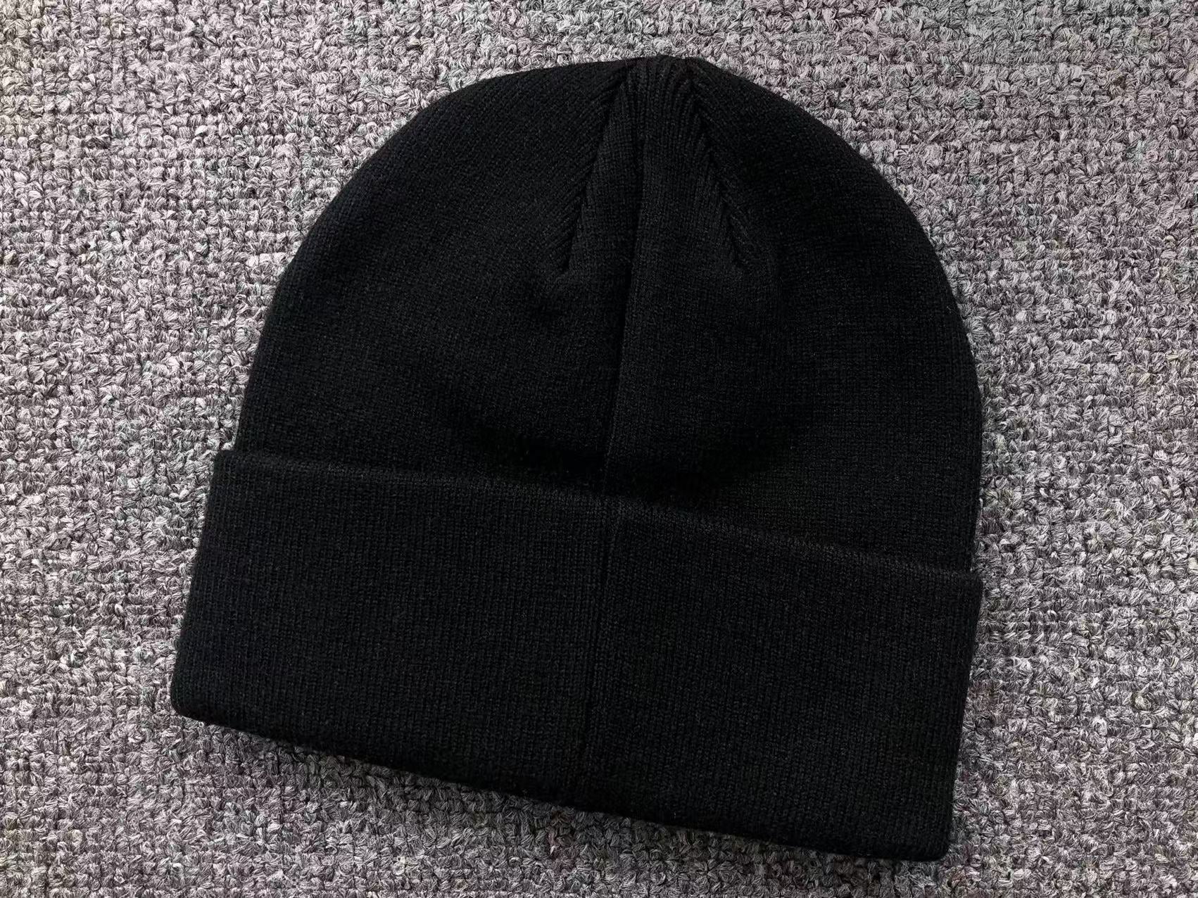 CHROME HEARTS LOGO BEANIE BLACK - Sin Sity Reps