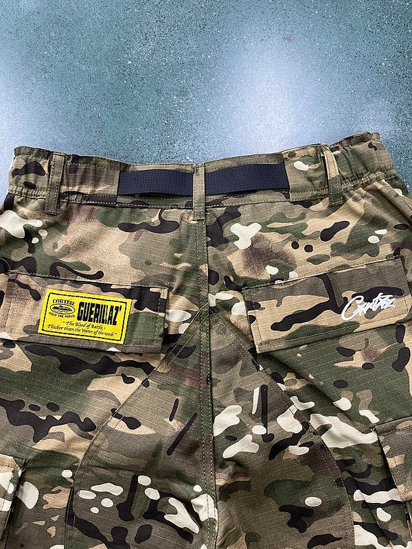 CORTEIZ CARGO PANTS CAMO - Sin Sity Reps