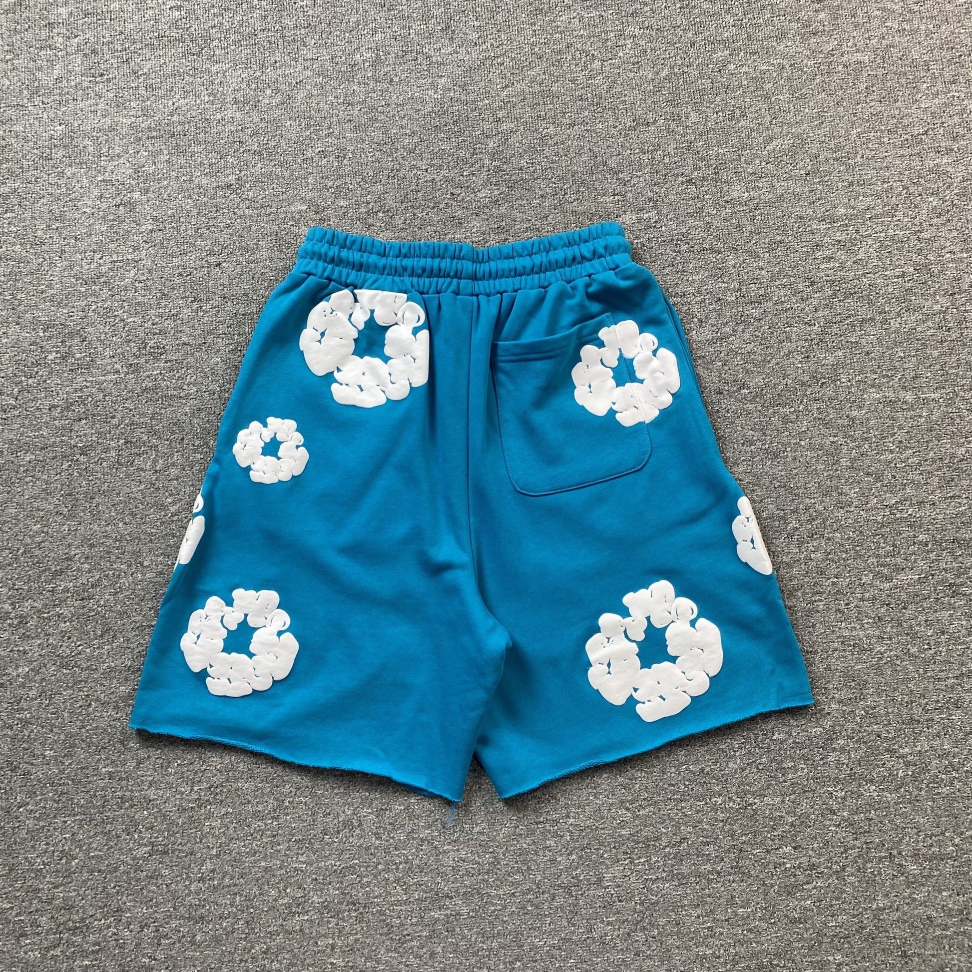 DENIM TEARS COTTON WREATH SHORTS CERULEAN - Sin Sity Reps