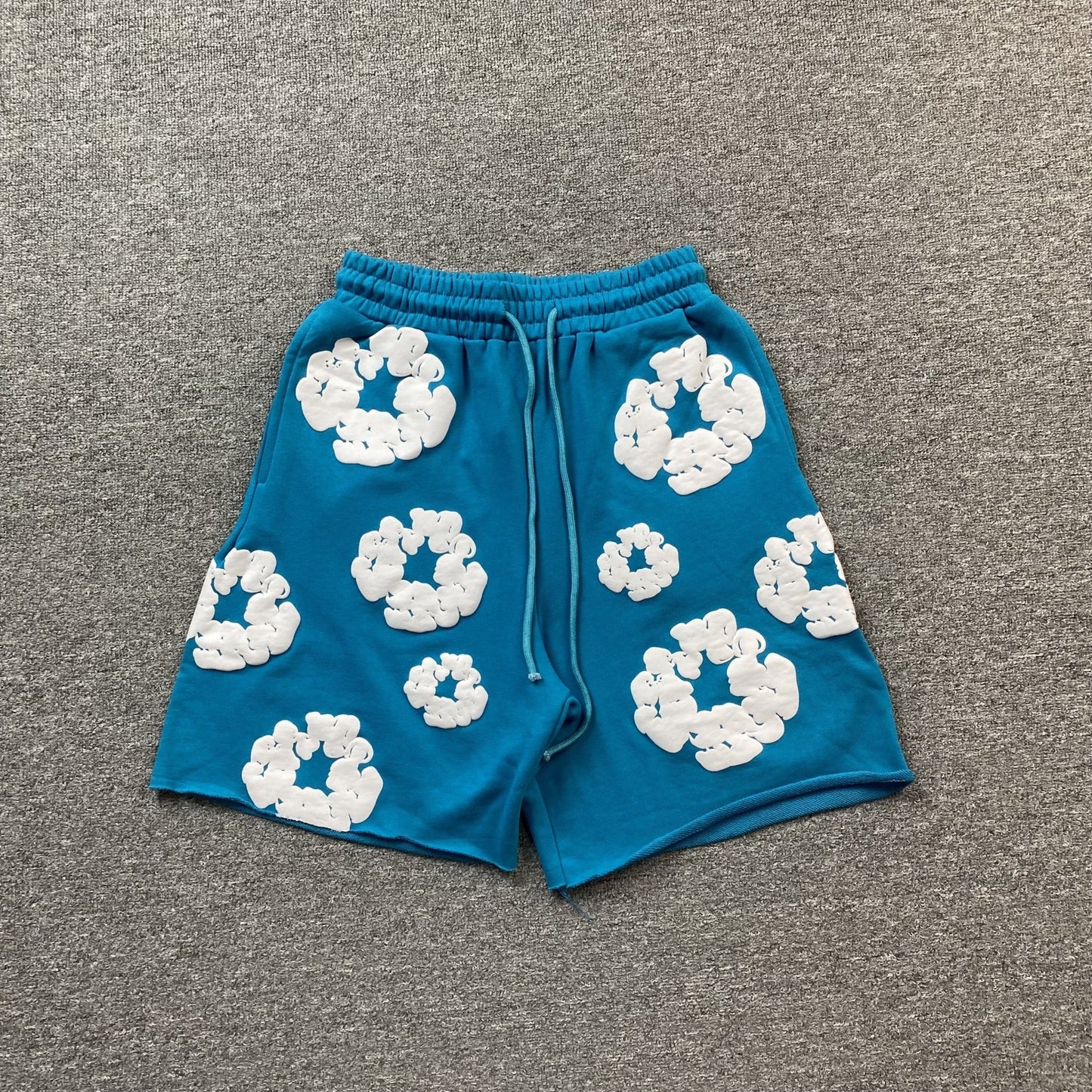 DENIM TEARS COTTON WREATH SHORTS CERULEAN - Sin Sity Reps