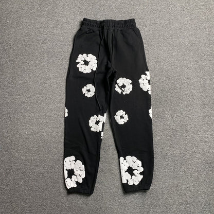 DENIM TEARS COTTON WREATH SWEATPANTS BLACK - Sin Sity Reps