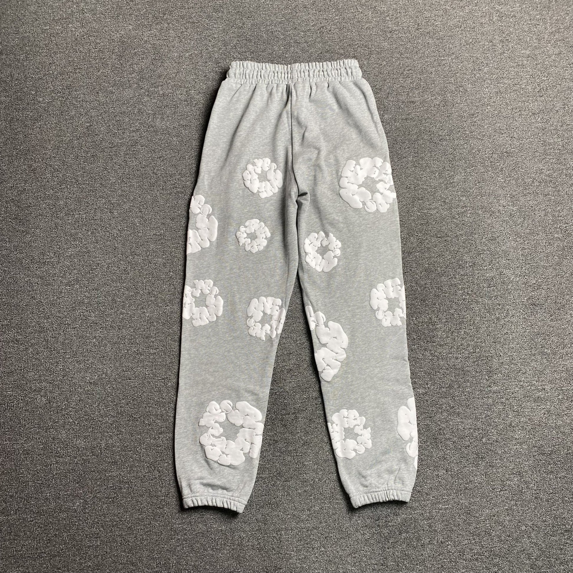 DENIM TEARS COTTON WREATH SWEATPANTS GREY - Sin Sity Reps