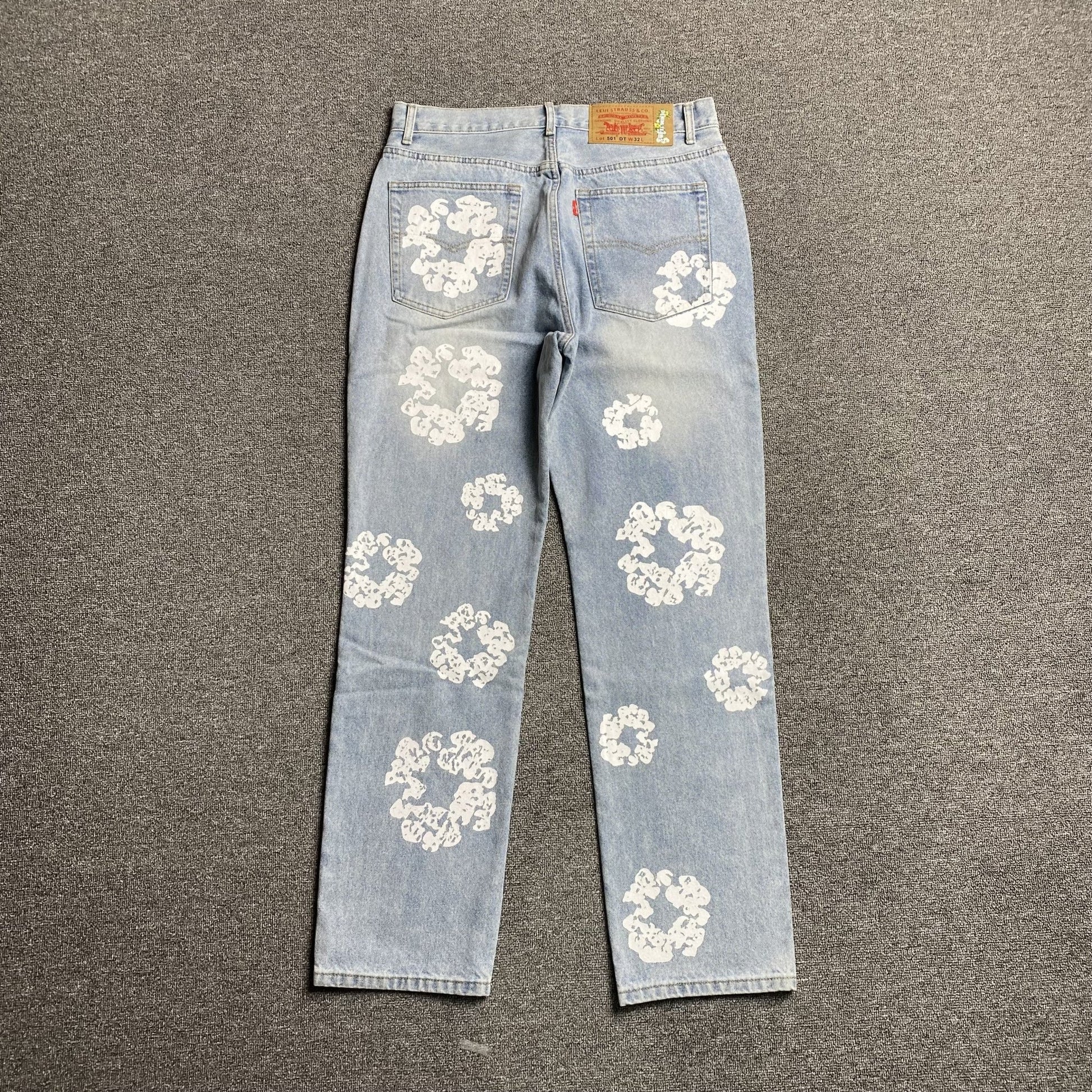 DENIM TEARS x LEVI'S COTTON WREATH JEANS LIGHT WASH - Sin Sity Reps