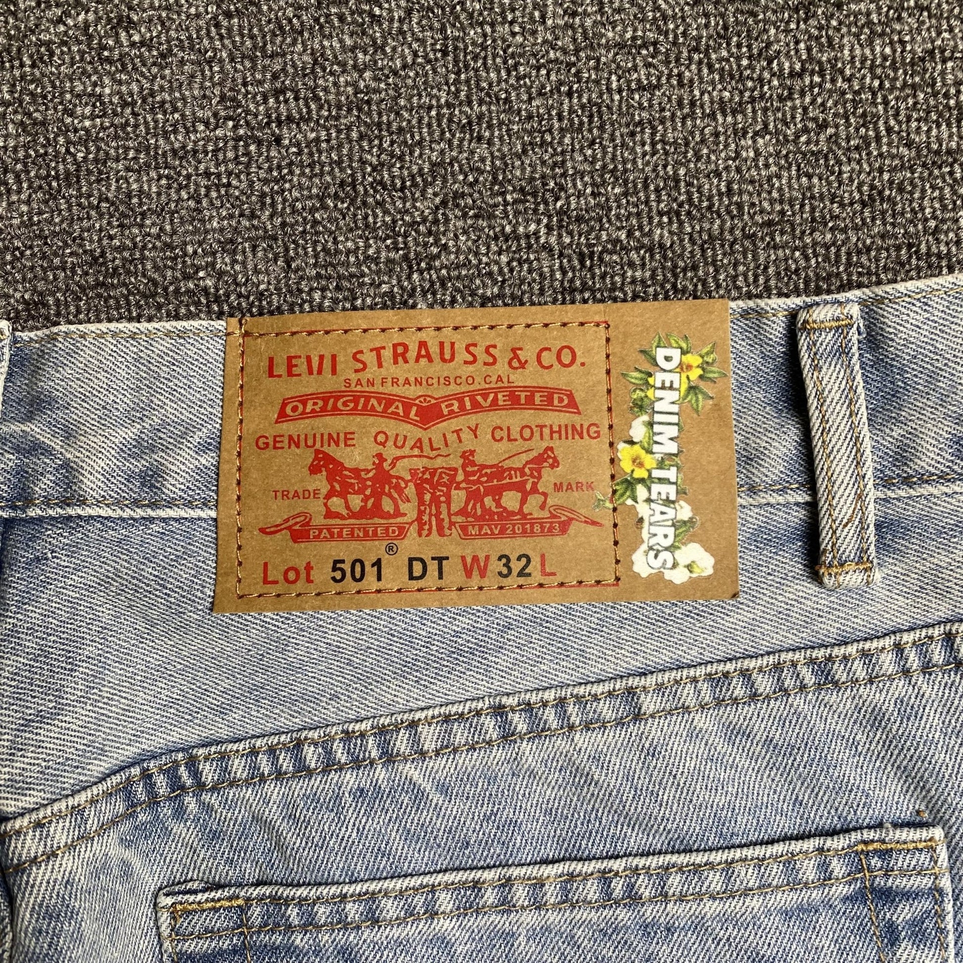 DENIM TEARS x LEVI'S COTTON WREATH JEANS LIGHT WASH - Sin Sity Reps