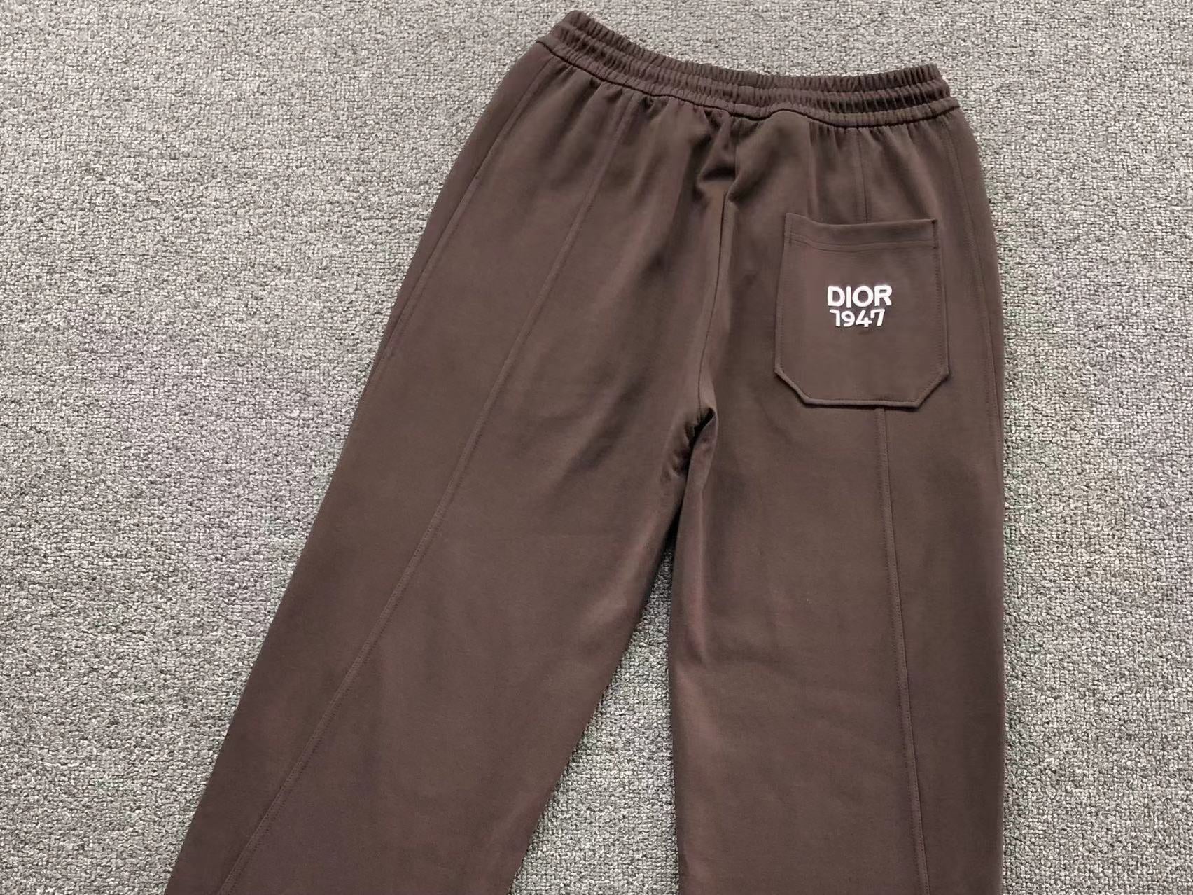 DIOR 1947 SWEATPANTS BROWN - Sin Sity Reps