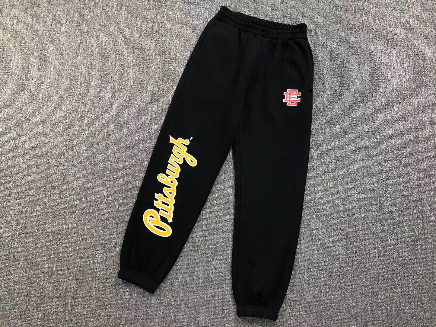 ERIC EMANUEL EE PITTSBURGH PIRATES NE SWEATPANTS BLACK - Sin Sity Reps