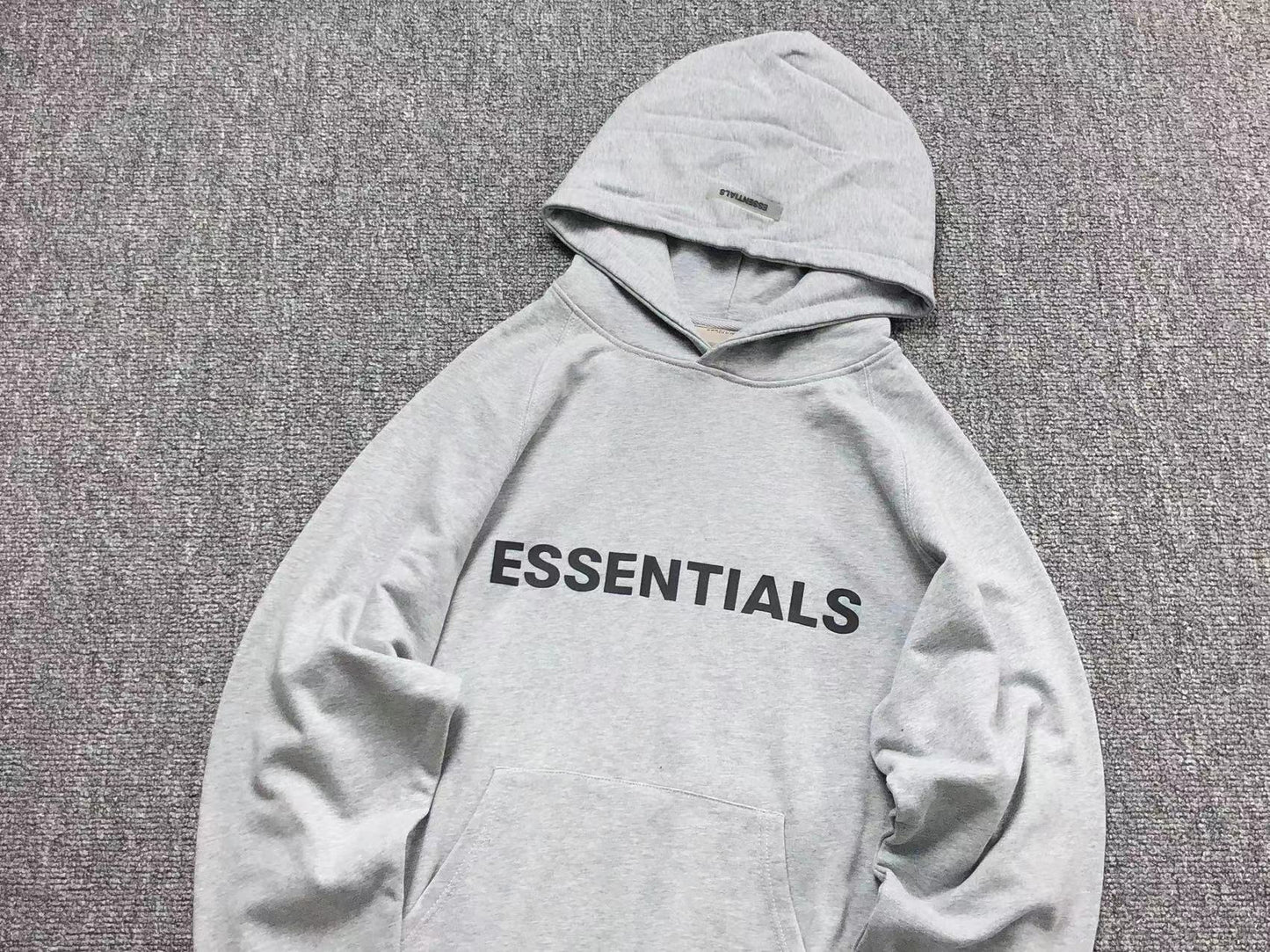 FEAR OF GOD ESSENTIALS PULLOVER HOODIE APPLIQUE LOGO HEATHER GREY - Sin Sity Reps