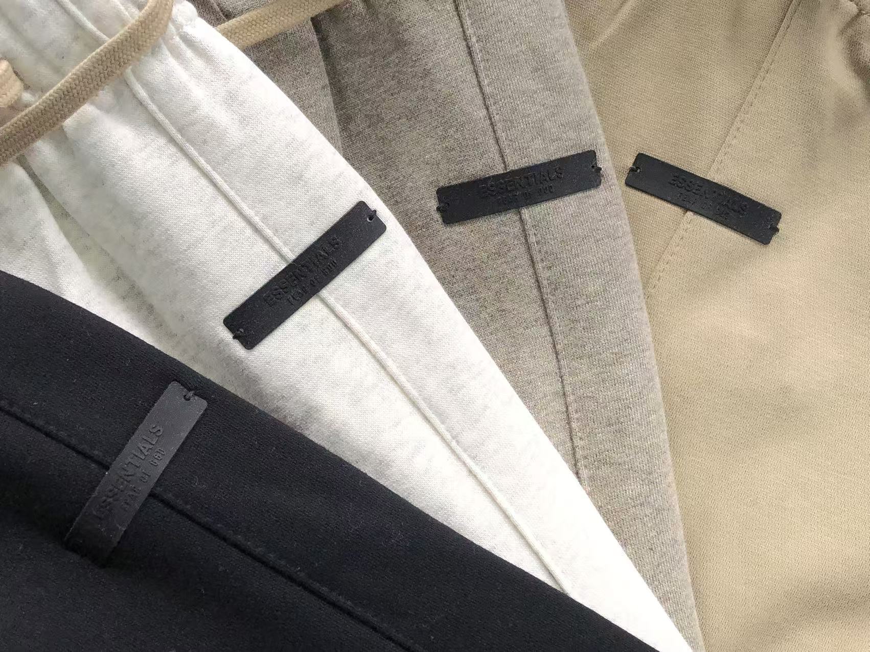 FEAR OF GOD ESSENTIALS SWEATPANTS DESERT SAND - Sin Sity Reps