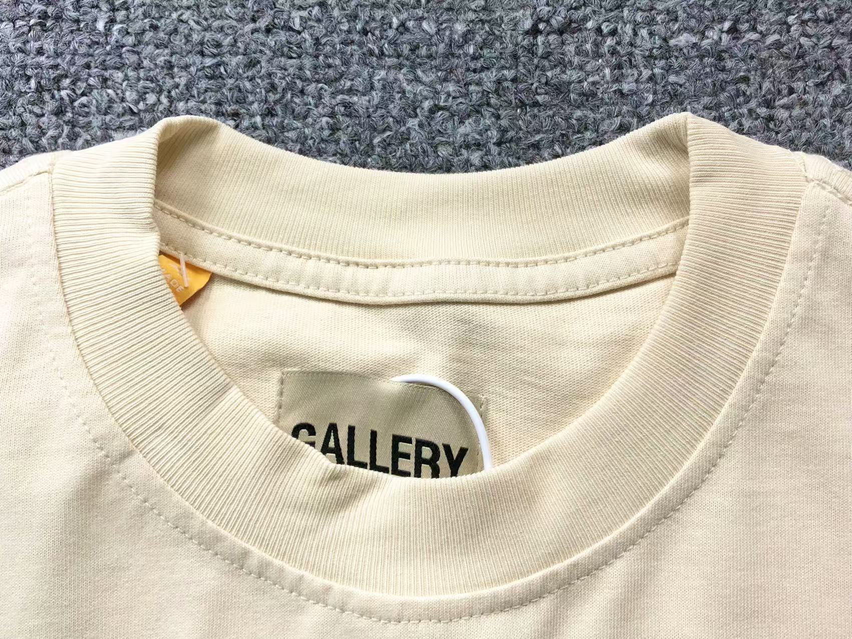 GALLERY DEPT. SOUVENIR T - SHIRT CREAM - Sin Sity Reps