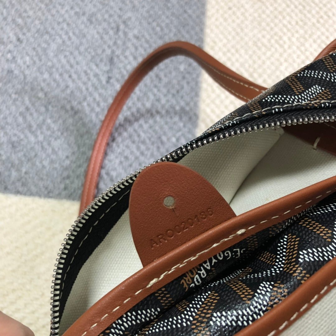 GOYARD ARTOIS PM TOTE BAG BLACK & TAN - Sin Sity Reps