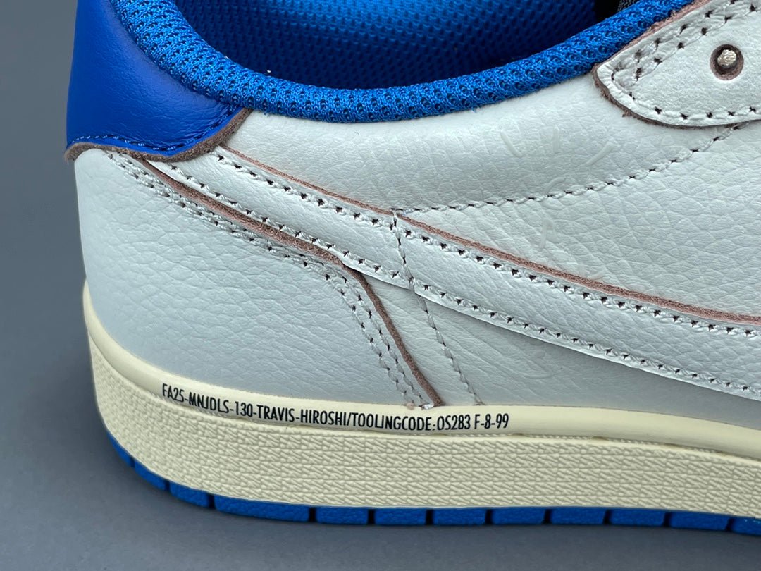 JORDAN 1 LOW OG x TRAVIS SCOTT FRAGMENT - Sin Sity Reps