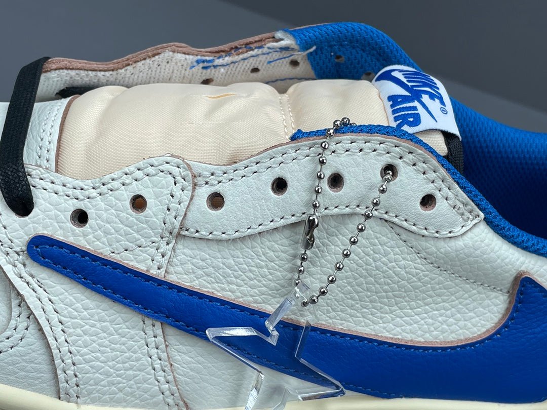 JORDAN 1 LOW OG x TRAVIS SCOTT FRAGMENT - Sin Sity Reps