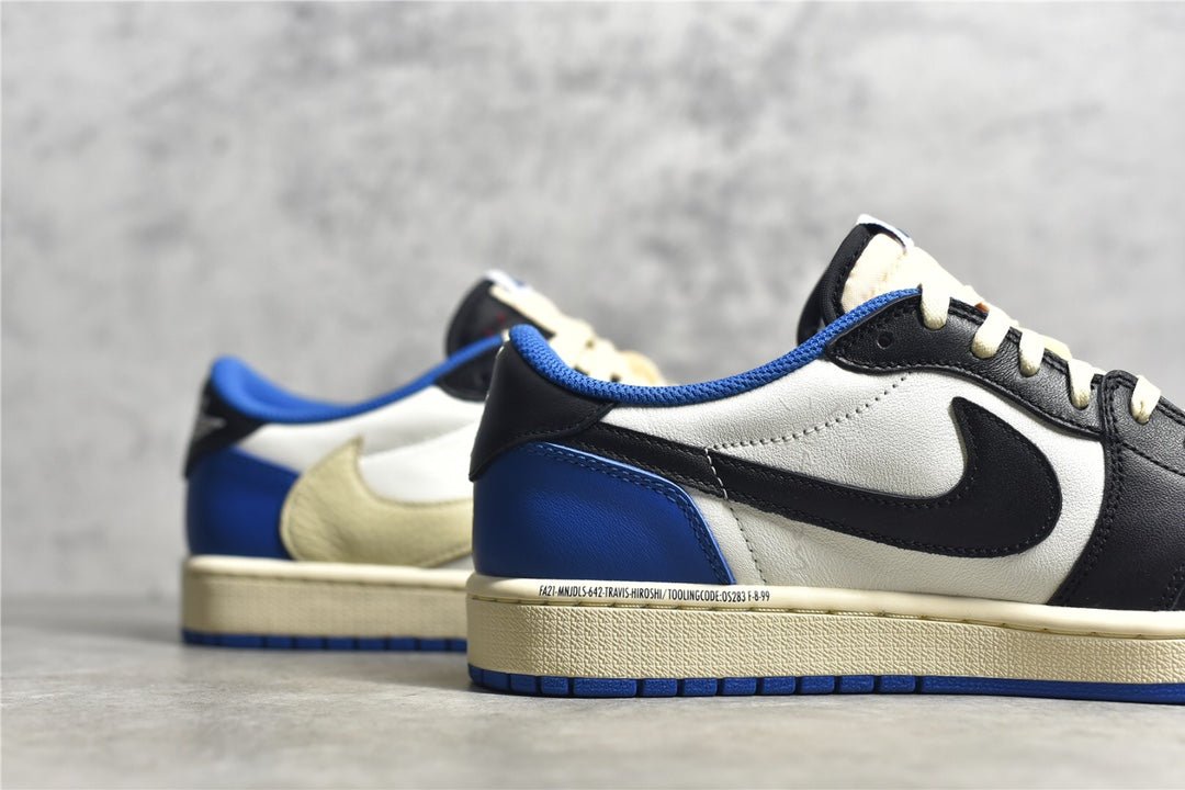 JORDAN 1 LOW TRAVIS SCOTT FRAGMENT - Sin Sity Reps