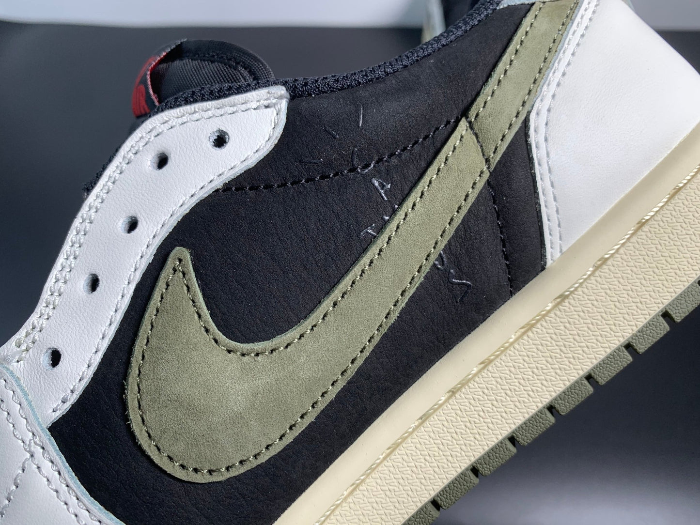 JORDAN 1 RETRO LOW OG SP TRAVIS SCOTT OLIVE - Sin Sity Reps