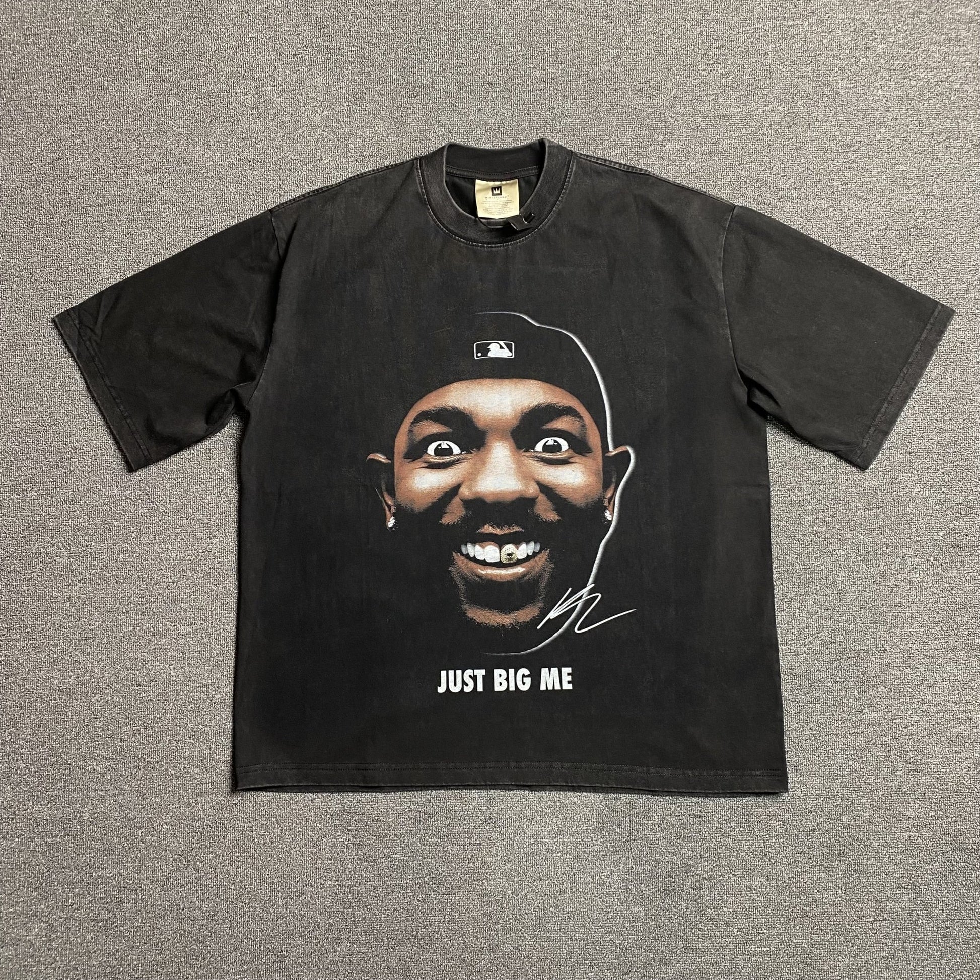 KENDRICK LAMAR VINTAGE GRAPHIC TEE DARK GREY - Sin Sity Reps