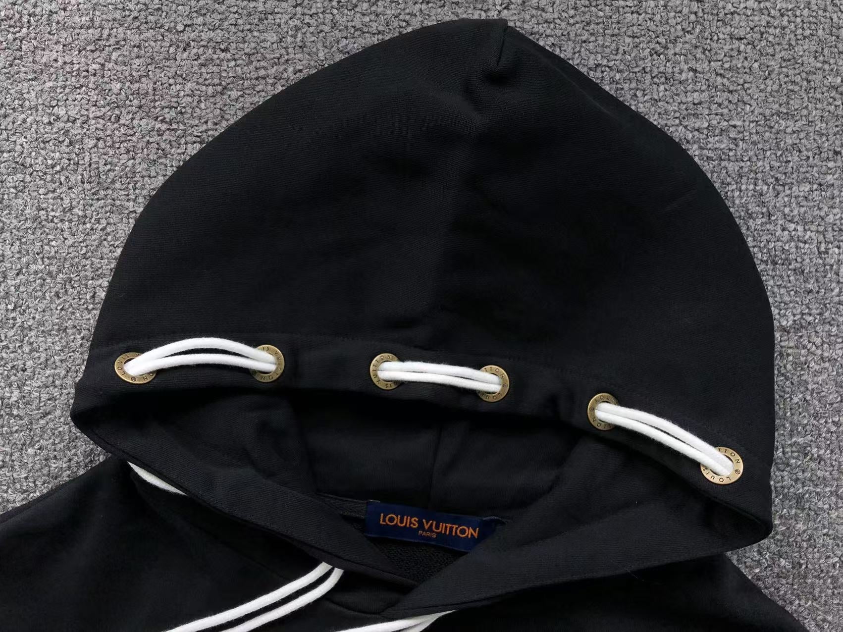 LOUIS VUITTON LV DRAWSTRING LOGO HOODIE BLACK - Sin Sity Reps