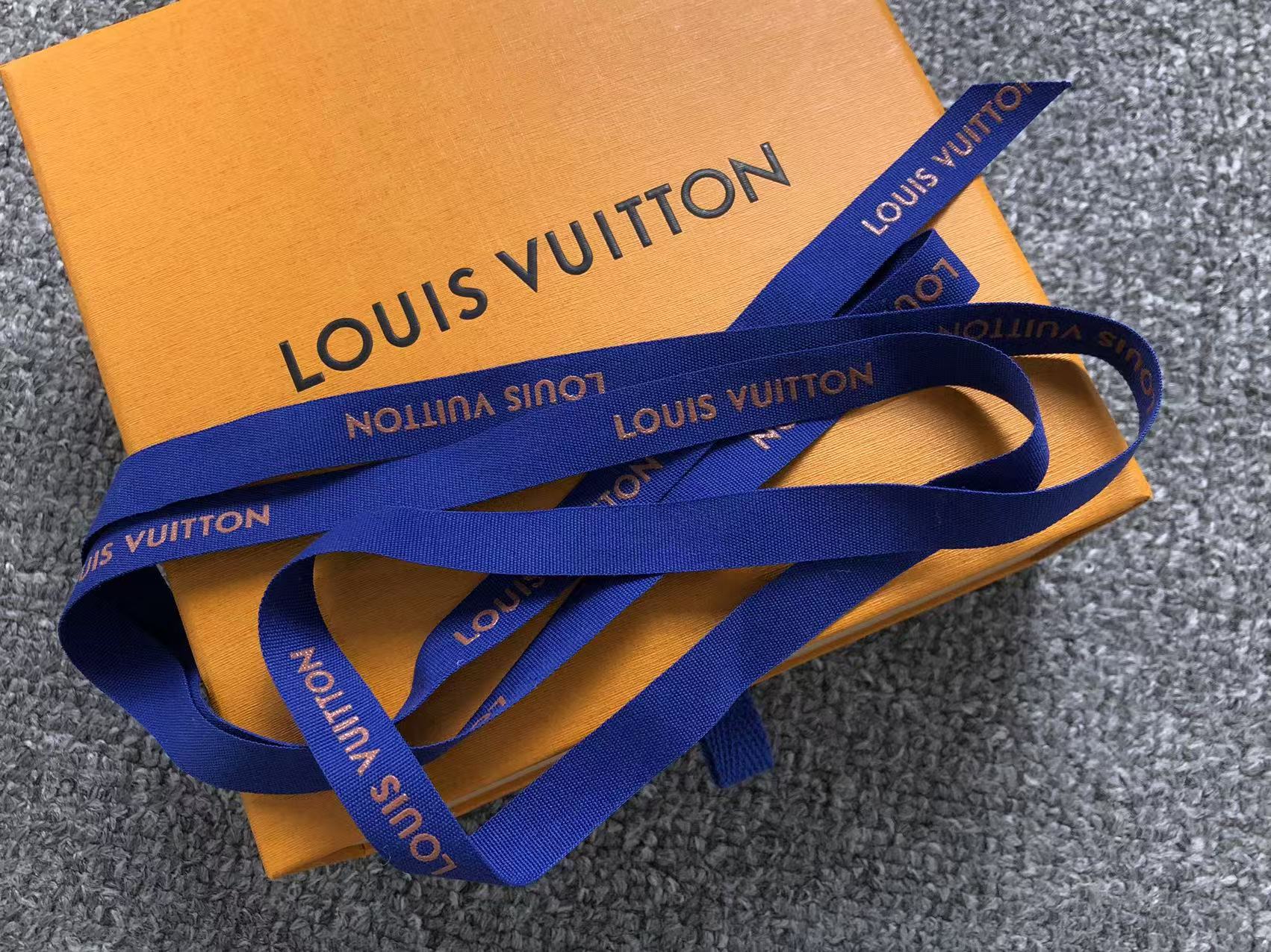 LOUIS VUITTON LV INITIALES BELT GRAPHITE BLACK - Sin Sity Reps