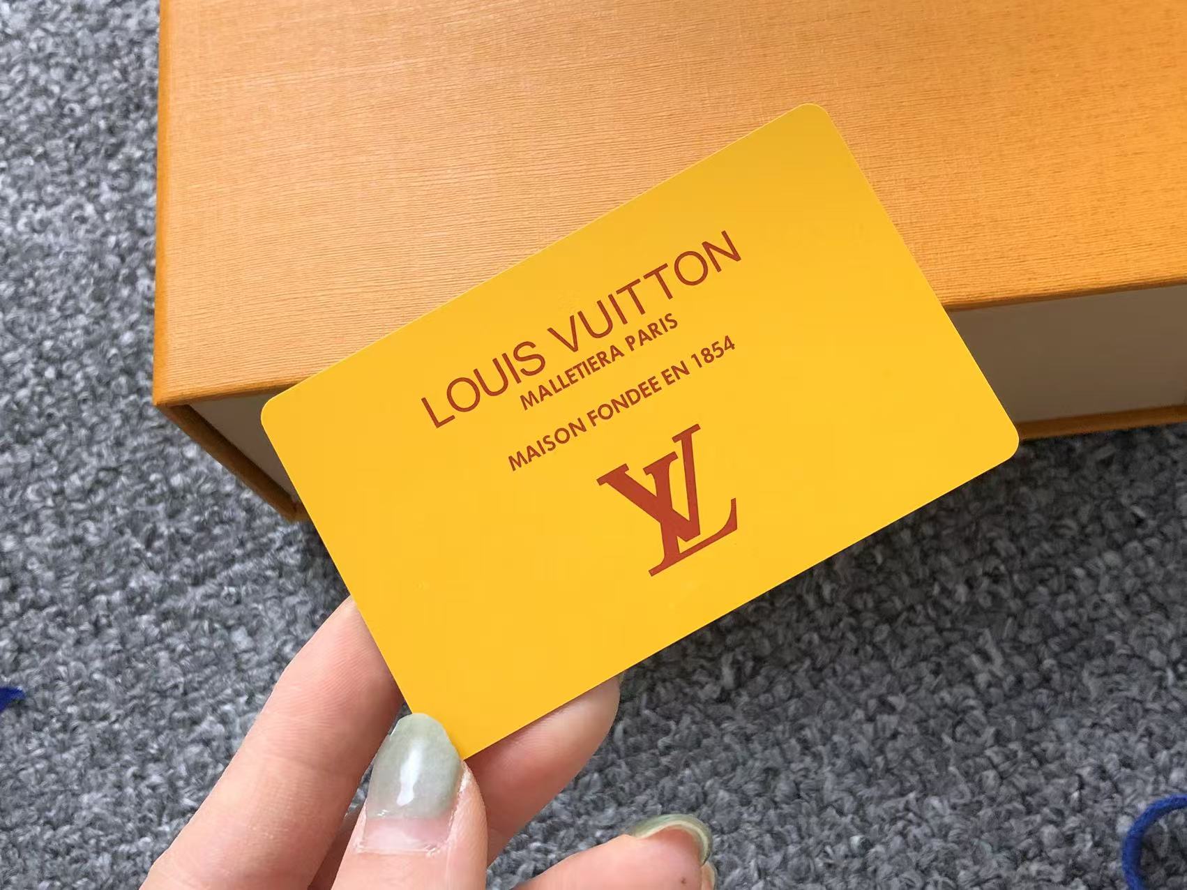 LOUIS VUITTON LV INITIALES BELT GRAPHITE BLACK - Sin Sity Reps