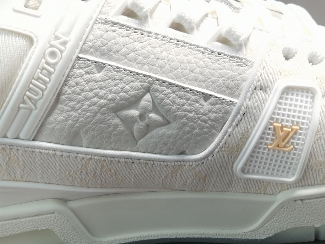 LOUIS VUITTON LV TRAINER SNEAKER - Sin Sity Reps