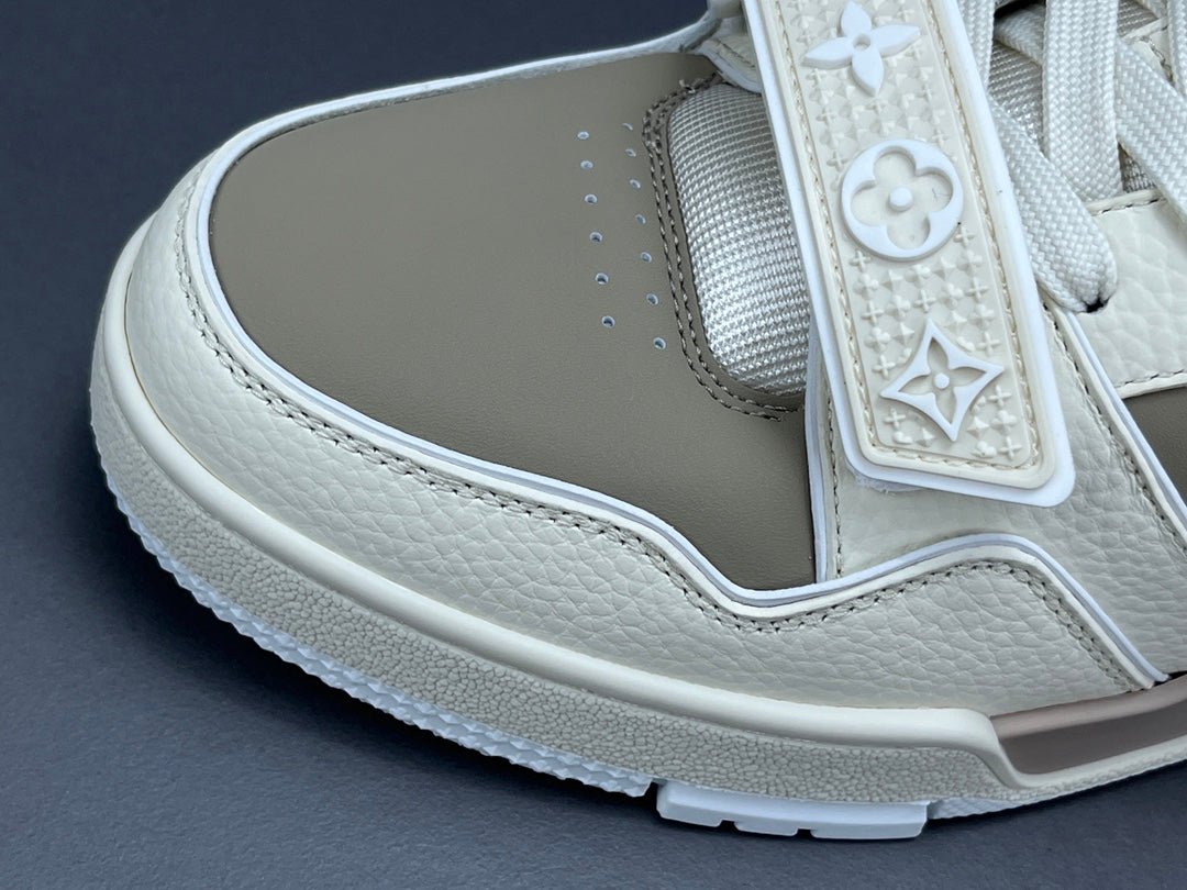 LOUIS VUITTON LV TRAINER SNEAKER - Sin Sity Reps