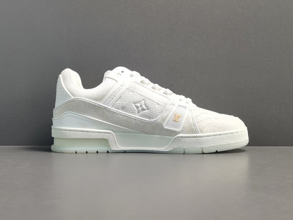 LOUIS VUITTON LV TRAINER SNEAKER - Sin Sity Reps