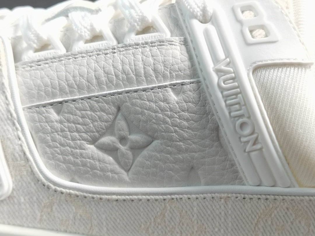 LOUIS VUITTON LV TRAINER SNEAKER - Sin Sity Reps