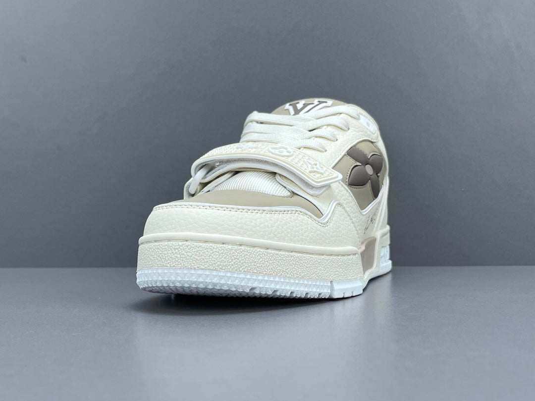 LOUIS VUITTON LV TRAINER SNEAKER - Sin Sity Reps