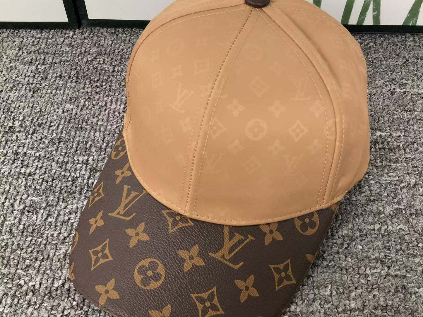 LOUIS VUITTON MONOGRAM CAP BEIGE - Sin Sity Reps