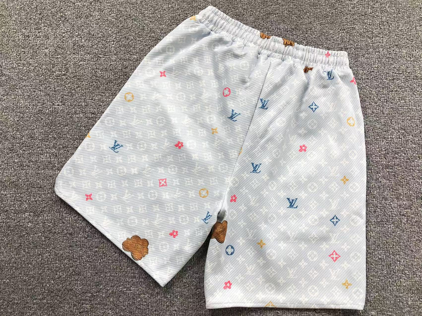 LOUIS VUITTON MONOGRAM SHORTS MULTICOLOR LIGHT GREY - Sin Sity Reps