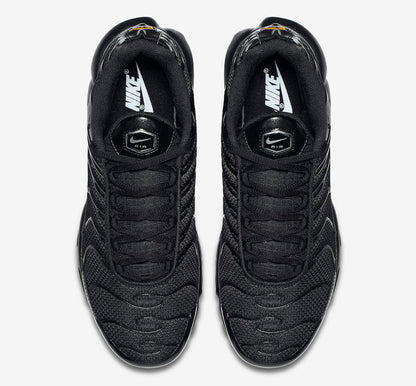 NIKE AIR MAX PLUS x TRIPLE BLACK - Sin Sity Reps