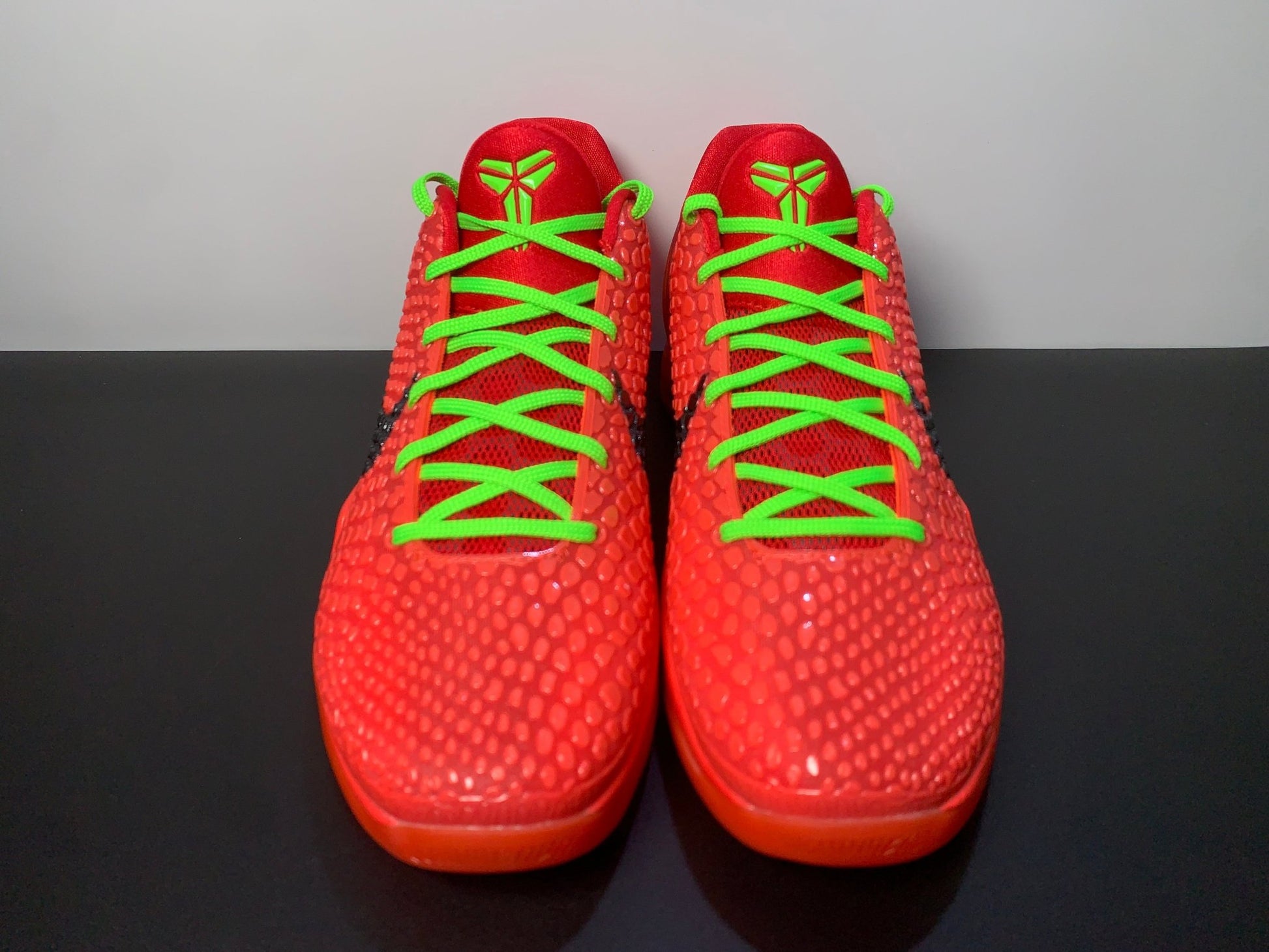 NIKE KOBE 6 PROTRO REVERSE GRINCH - Sin Sity Reps