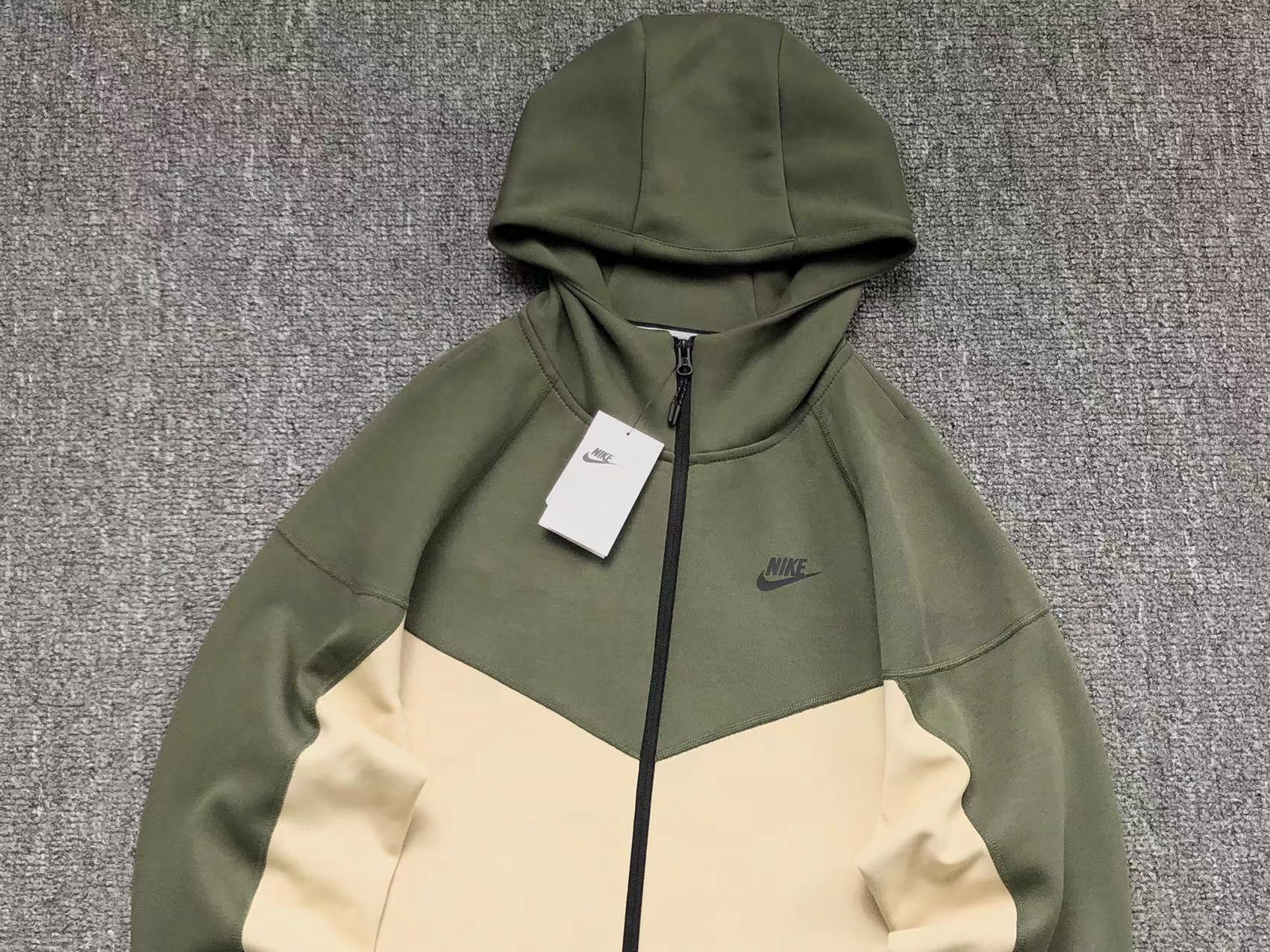 NIKE TECH FLEECE HOODIE NEUTRAL OLIVE/MEDIUM OLIVE/BLACK - Sin Sity Reps