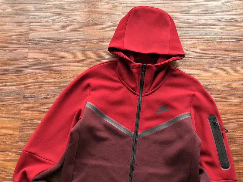 NIKE TECH FLEECE HOODIE x BERRY/POMEGRANATE - Sin Sity Reps