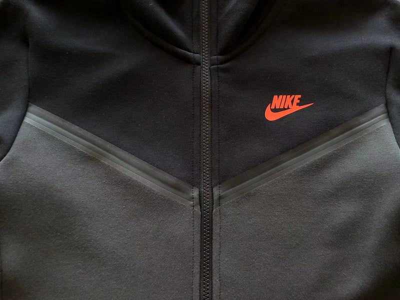 NIKE TECH FLEECE HOODIE x BLACK/DARK SMOKE GREY - Sin Sity Reps