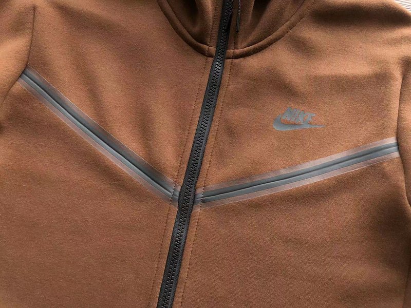 NIKE TECH FLEECE HOODIE x BROWN - Sin Sity Reps