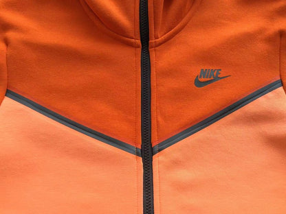 NIKE TECH FLEECE HOODIE x CAMPFIRE ORANGE - Sin Sity Reps