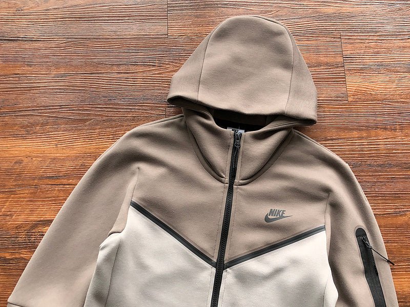 NIKE TECH FLEECE HOODIE x OLIVE GREY/ENIGMA STONE - Sin Sity Reps