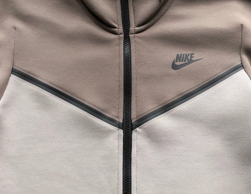 NIKE TECH FLEECE HOODIE x OLIVE GREY/ENIGMA STONE - Sin Sity Reps