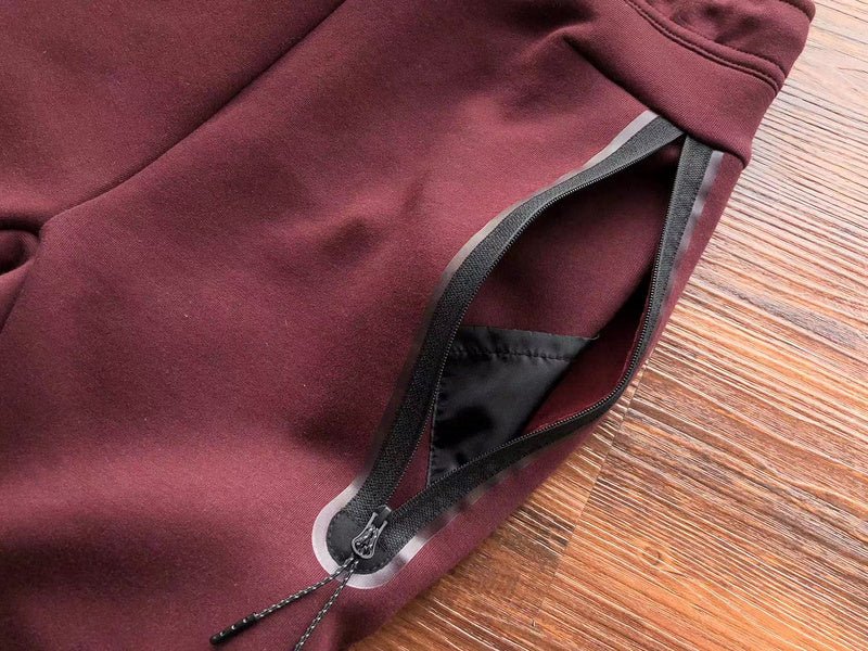 NIKE TECH FLEECE PANTS x BERRY/POMEGRANATE - Sin Sity Reps