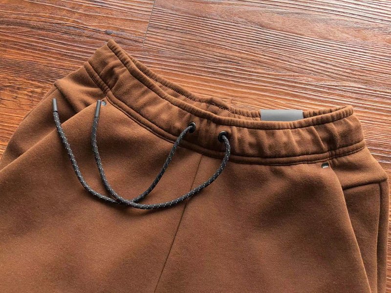 NIKE TECH FLEECE PANTS x BROWN - Sin Sity Reps