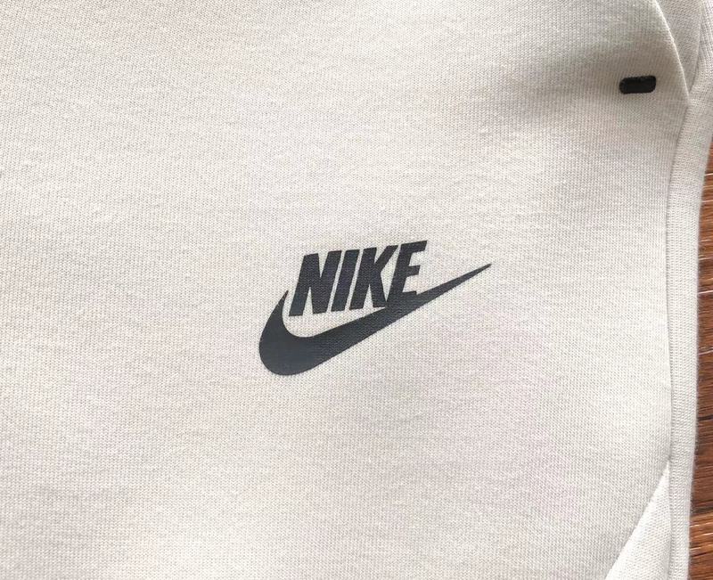 NIKE TECH FLEECE PANTS x CREAMY WHITE - Sin Sity Reps