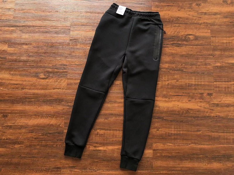 NIKE TECH FLEECE PANTS x DARK BEETROOT/PHANTOM - Sin Sity Reps